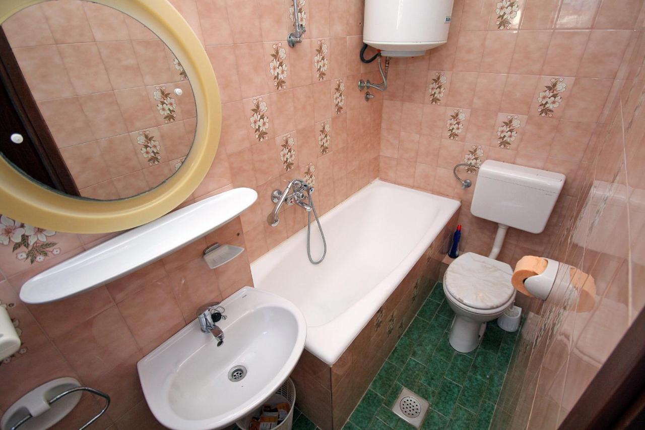 Apartment Supetarska Draga - Donja 5030A 외부 사진