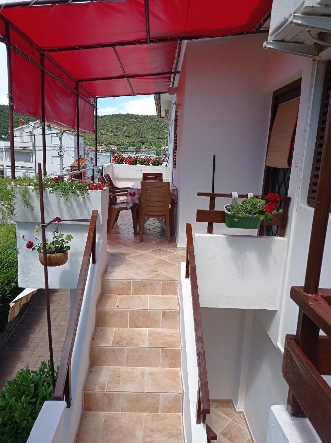 Apartment Supetarska Draga - Donja 5030A 외부 사진